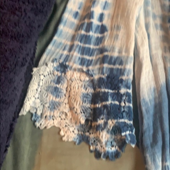 Tie die off the shoulder dress - Picture 2 of 3